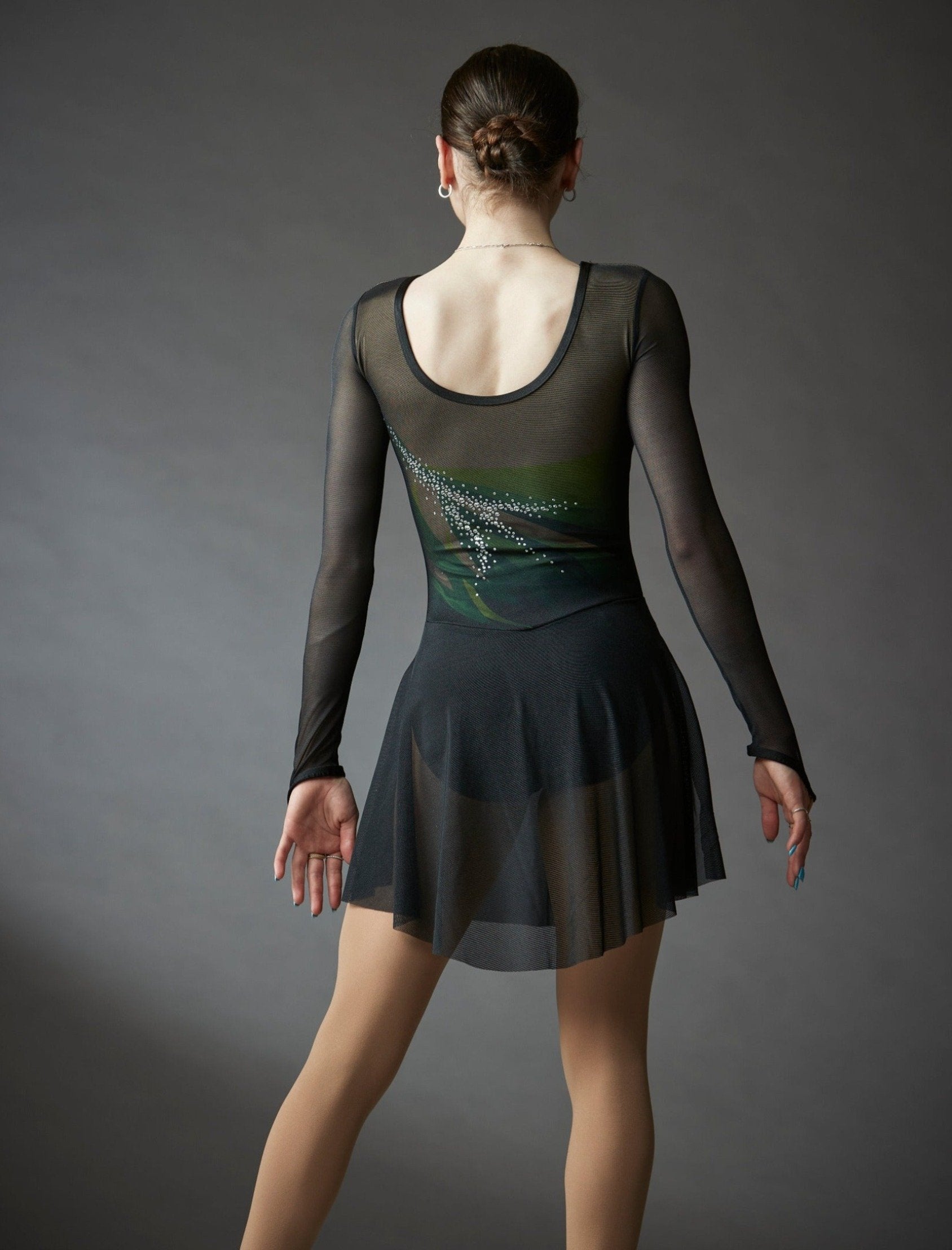 green emerald velvet dress Aritzia