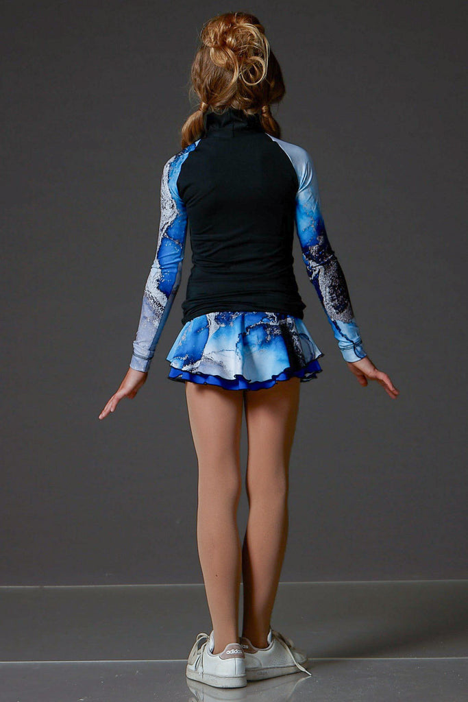 Training turtleneck featuring marbled royal blue long sleeves, back view – EliteXpression
Col roulé d'entraînement à manches longues bleu roi marbré, vue de dos – EliteXpression
C250-ROYMBL