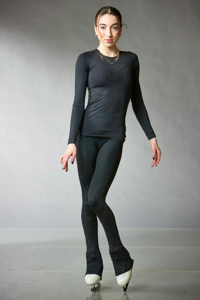 Black high waist training figure skating leggings featuring rhinestone embellishments on both legs, model Sparkle, front view – EliteXpression
Legging noir d'entrainement à taille haute pour patinage artistique, orné de cristaux sur les deux jambes, modèle Sparkle, vue de face – EliteXpression
LH2-1000-Sparkle